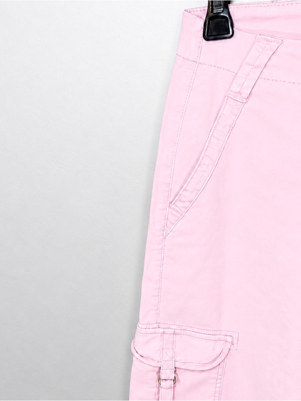American Eagle Pink Wide Leg Stretch Cargo Pants Y2K Size 2 Short - Picture 6 of 8